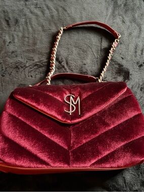 Steve Madden Velvet Quilted Shoulder Bag in Deep Burgundy